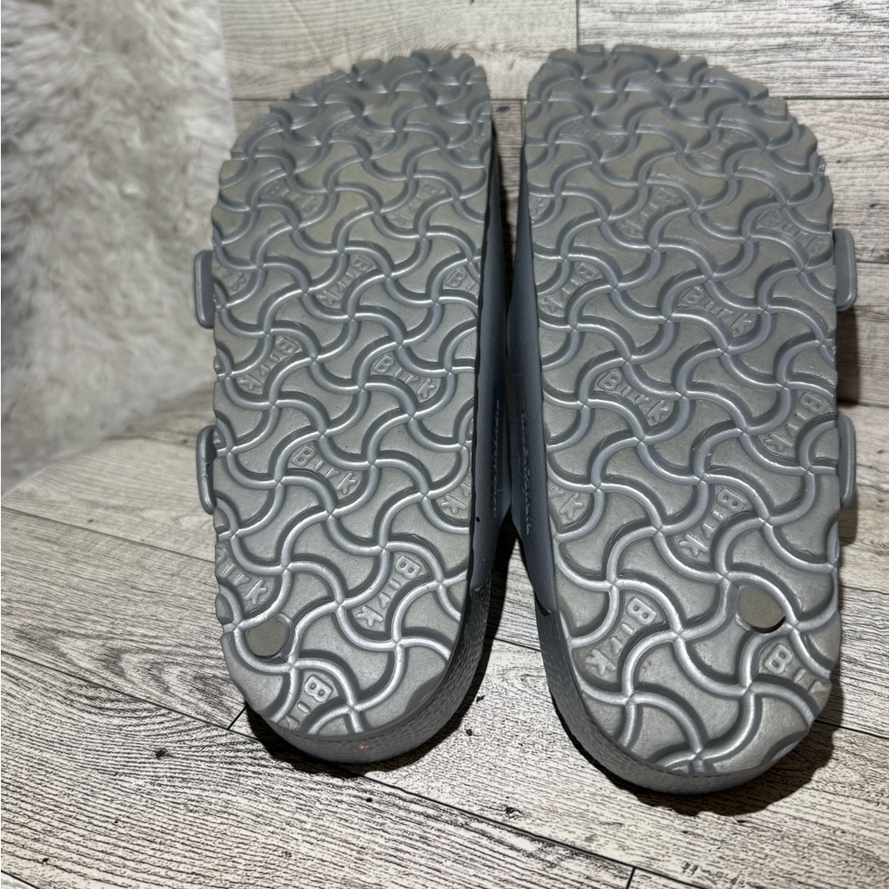 Birkenstock Arizona Essentials in Metallic Silver - Picture 6 of 6